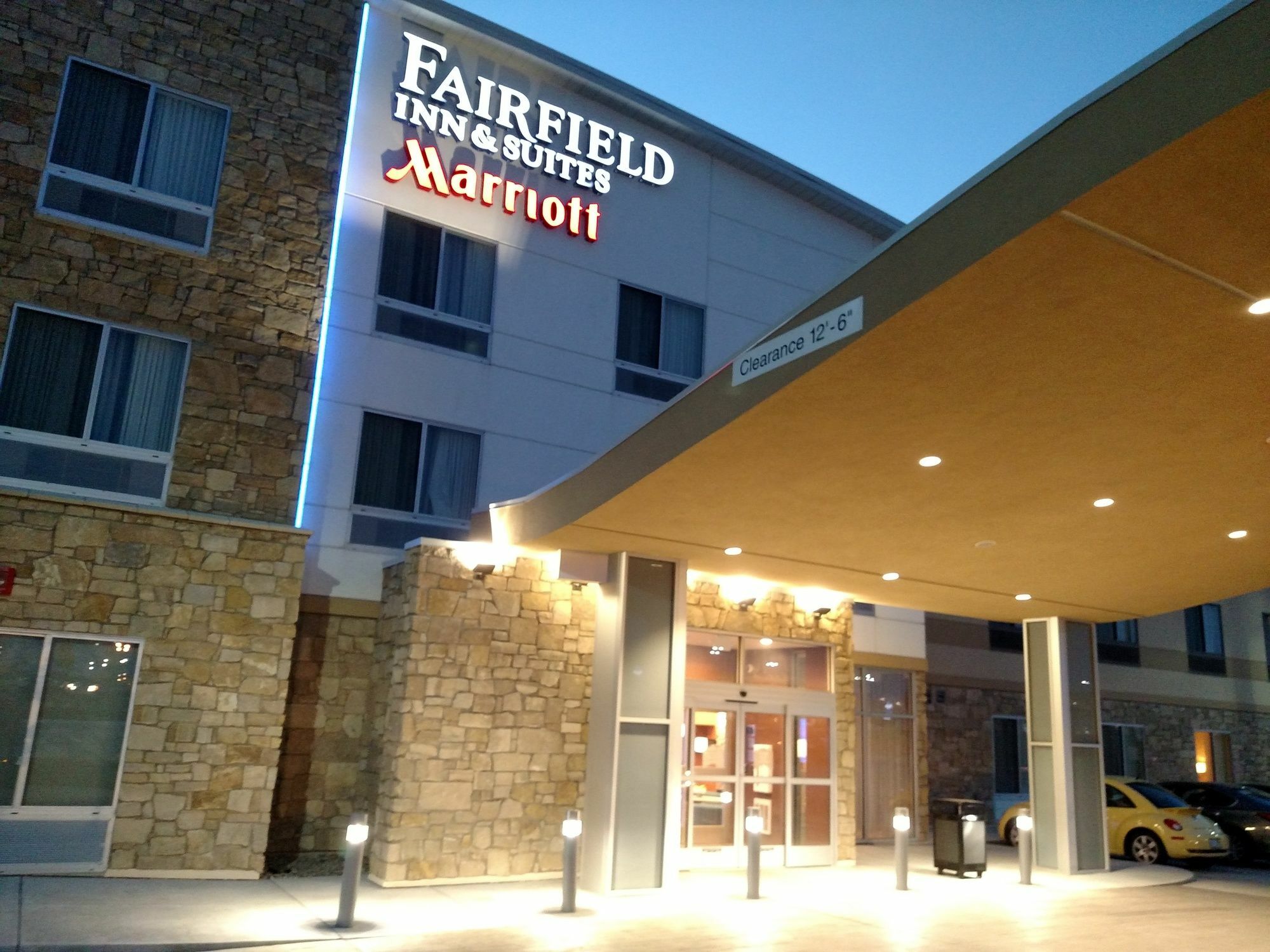 Fairfield Inn & Suites By Marriott Lincoln Southeast Exterior photo